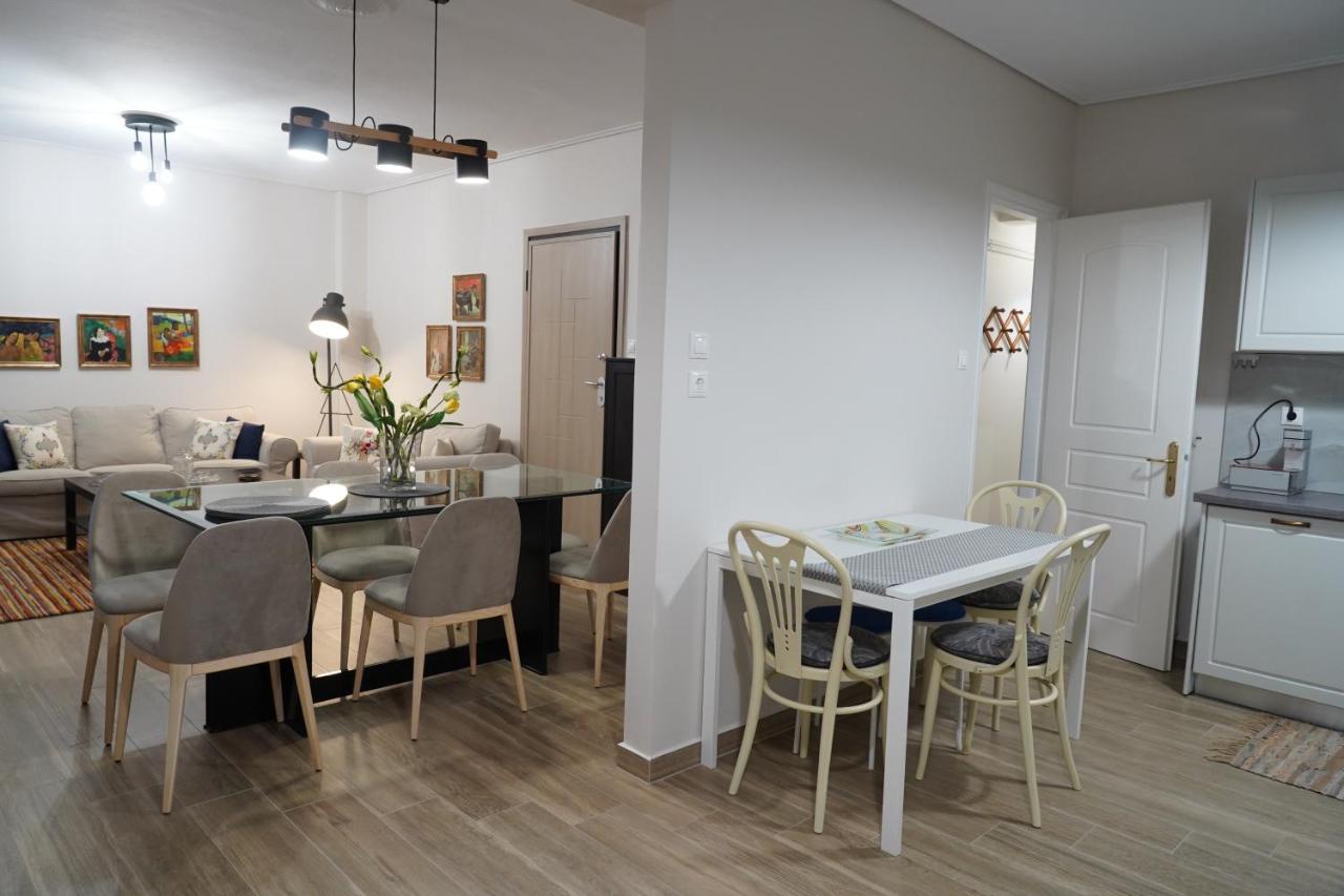 Larissa Downtown Apartment With Parking Extérieur photo